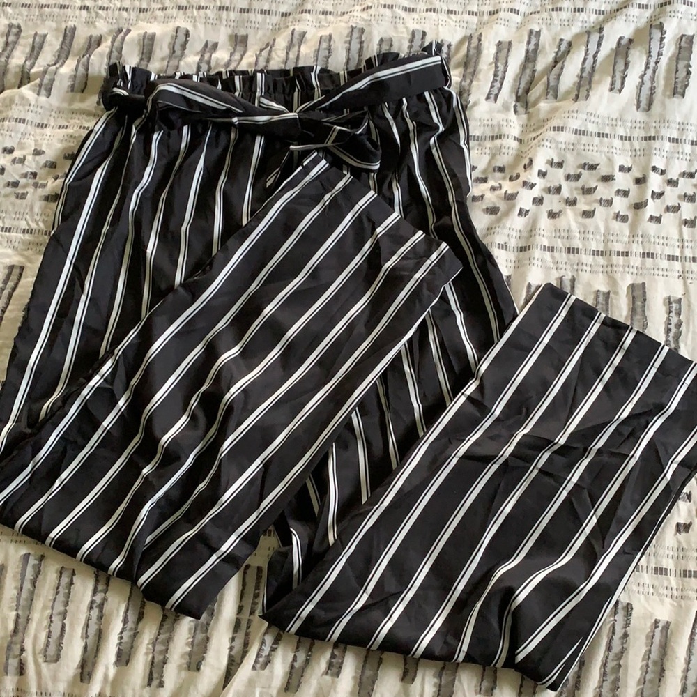 Striped belt tie pants